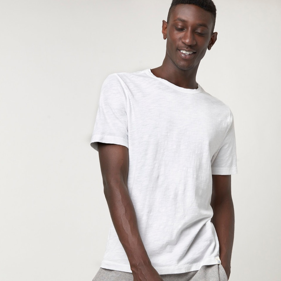 The lazy shirt - von Merz b. 236291902_551722119303803_4890404316543627755_n