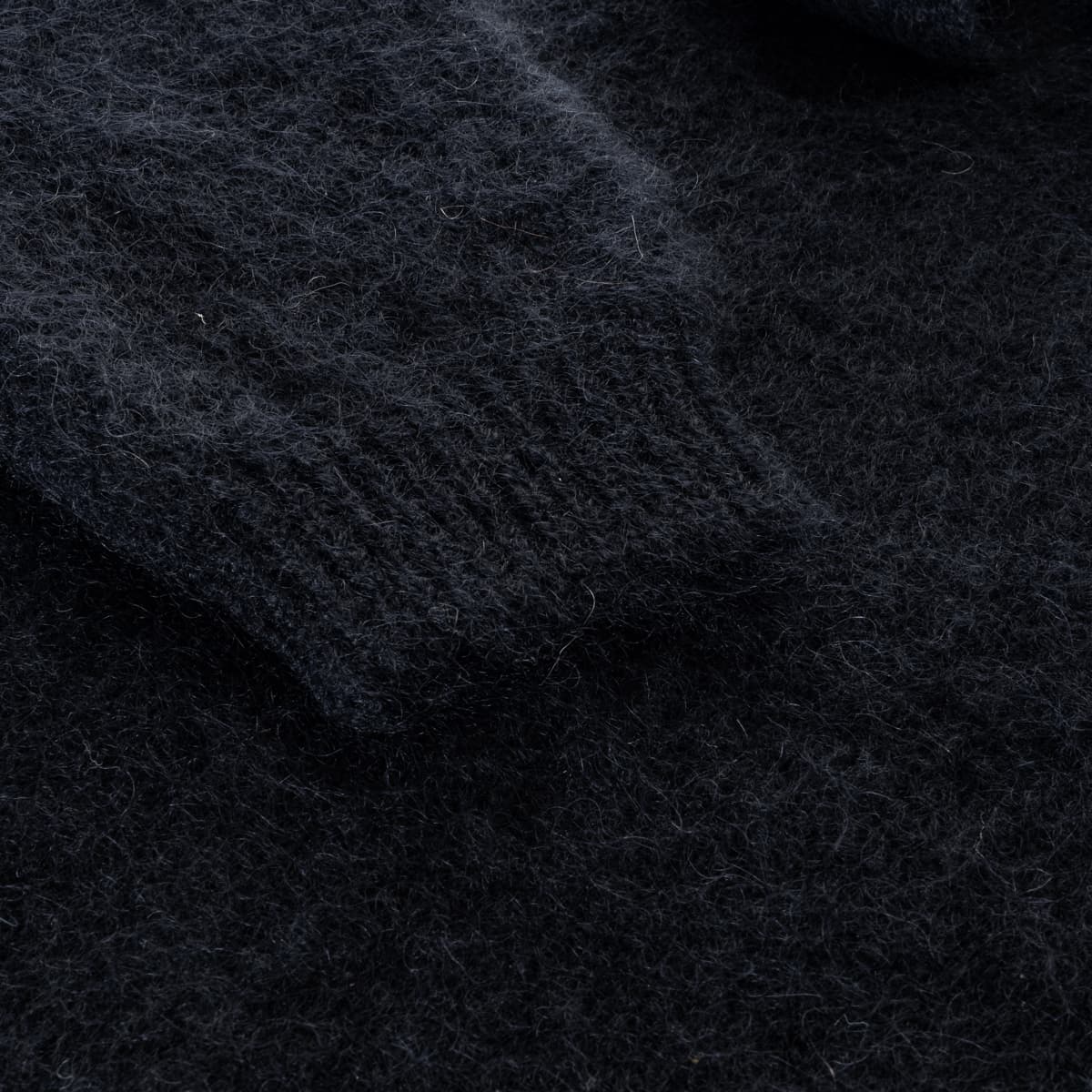 Mohair-Cardigan Albane mit V-Ausschnitt
