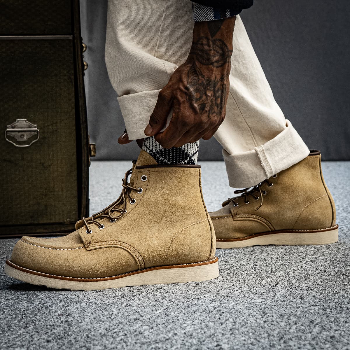 Moc Toe 8833
