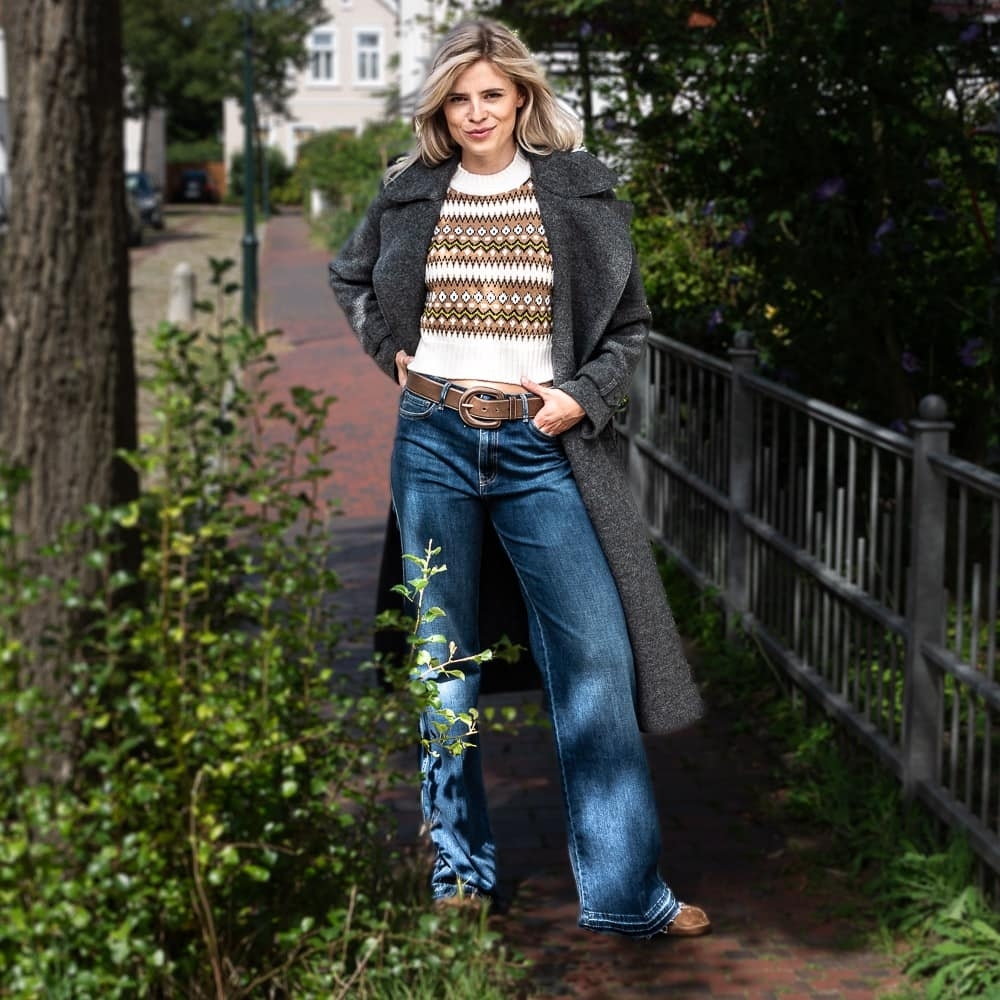 Cozy Outfit. 416696247_201176476406758_2396920516530728583_n