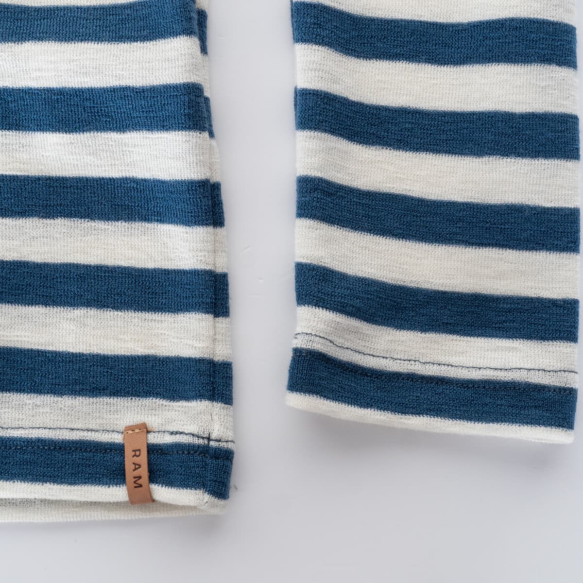 Strickpullover 4020 V-Neck Gestreift