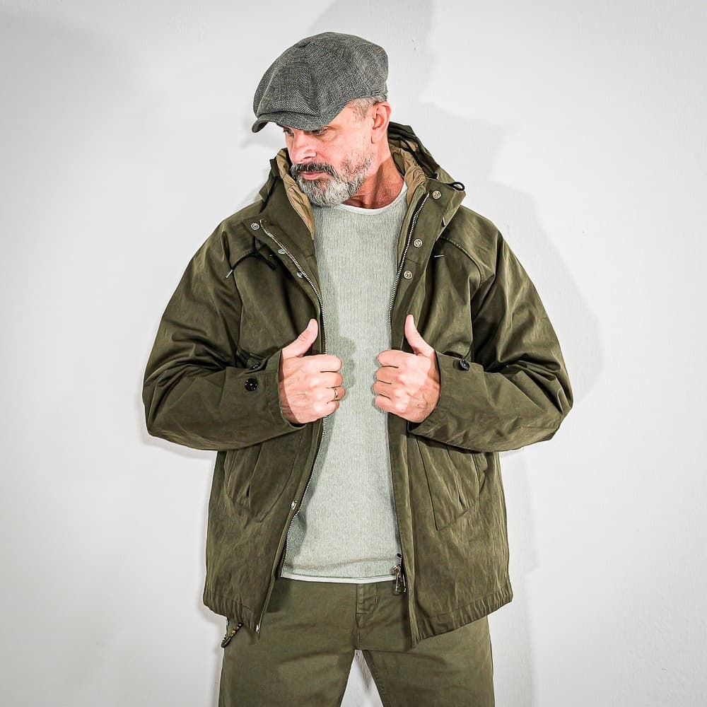 Angepasster Anorak. 462069844_1238198780547556_619285043479029350_n