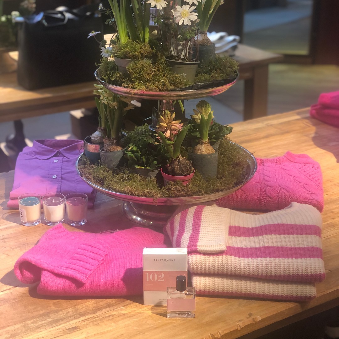 Kaschmirpullover in 160571689_443503153526993_8830294662343450243_n