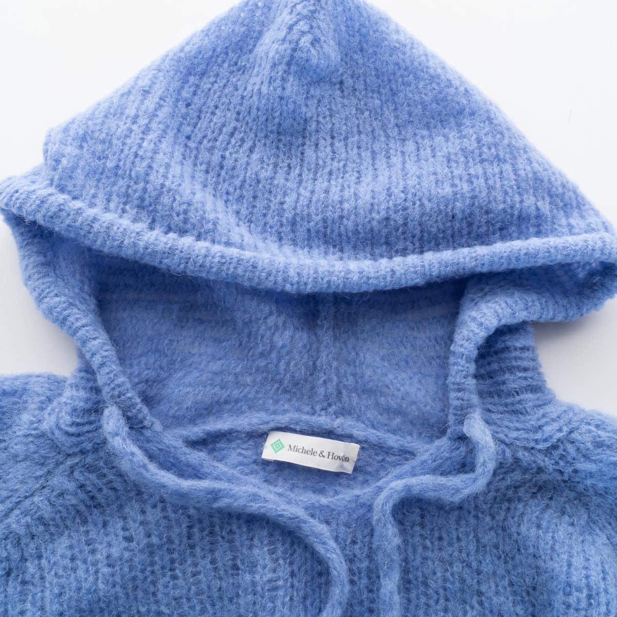 Michele-Hoven-naina-loom-blubird-2-von-4 michele-hoven-naina-loom-blubird-2-von-4