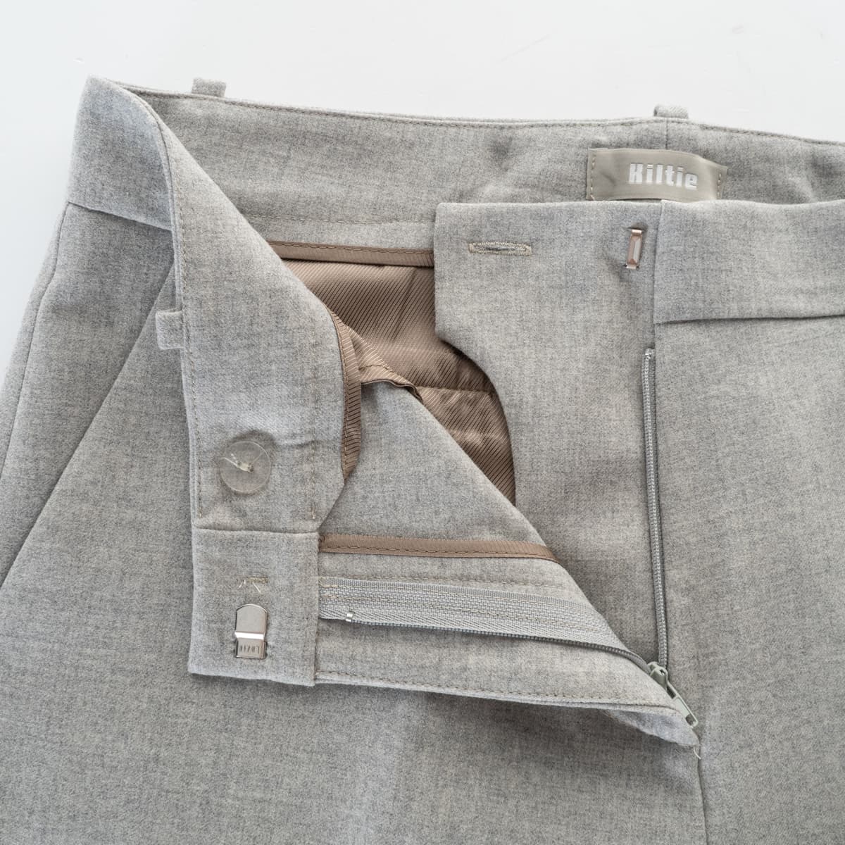 Kiltie Wide Leg Hose Andrea