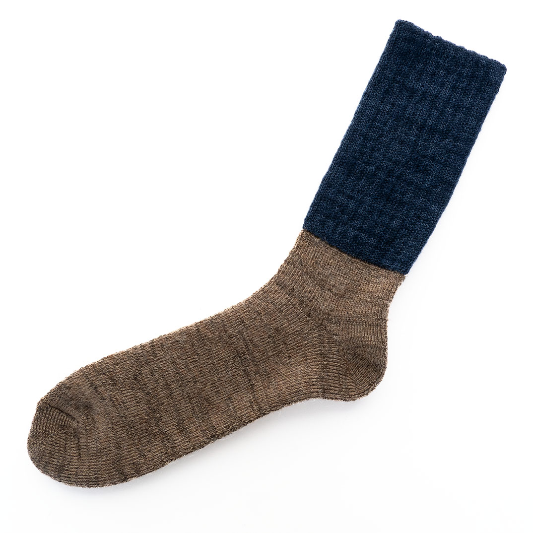 nishiguhi-nk0704-mohair-wool-pile-socks-navy