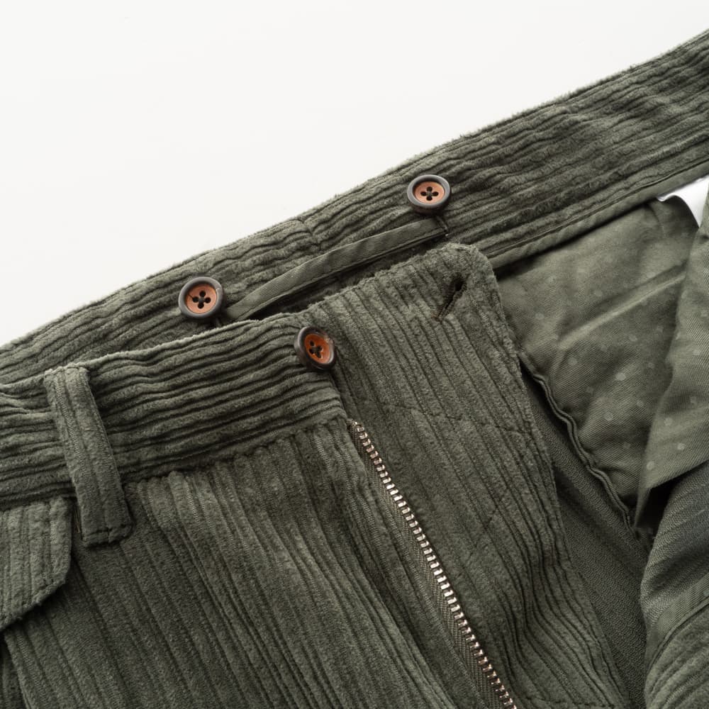 Chino bellviano Breitcord