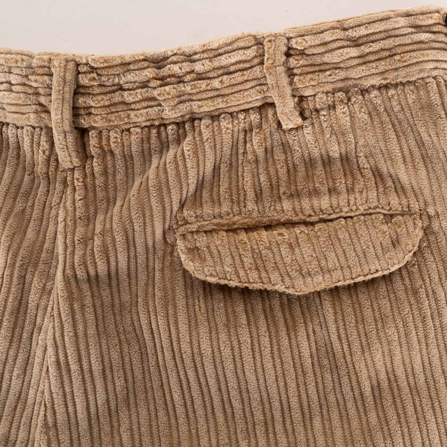 Cordhose aus genebeltem Genua-Cord