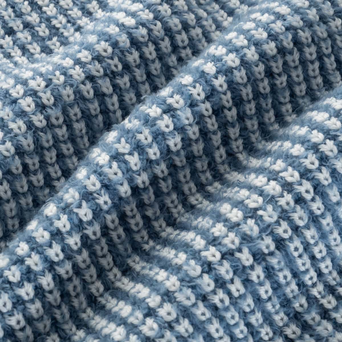 Strickjacke Flauschperlfang Hellblau