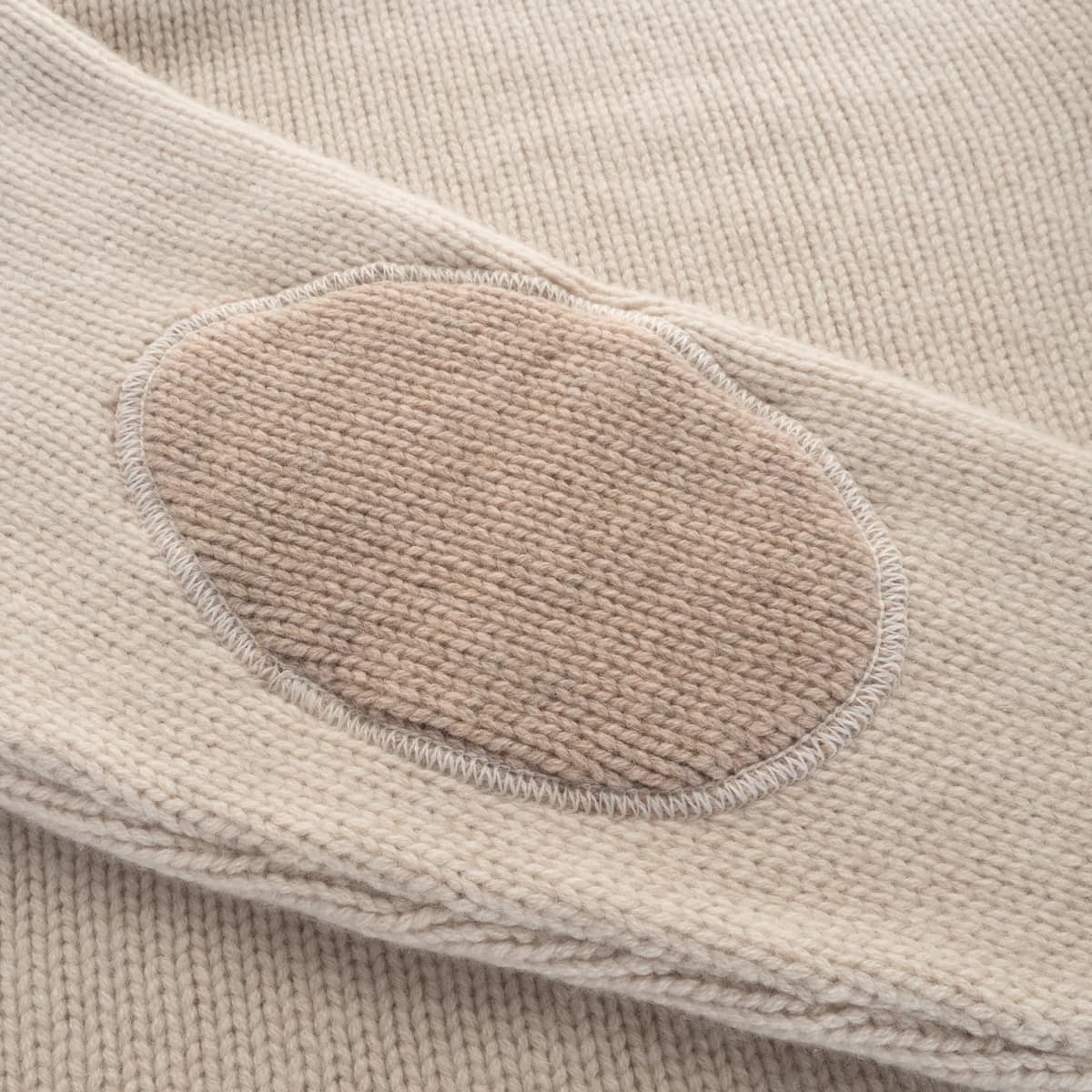 William-Lockie-pd-alain-roll-collar-patch-hessian-cerial-ice-white-3-von-5 william-lockie-pd-alain-roll-collar-patch-hessian-cerial-ice-white-3-von-5