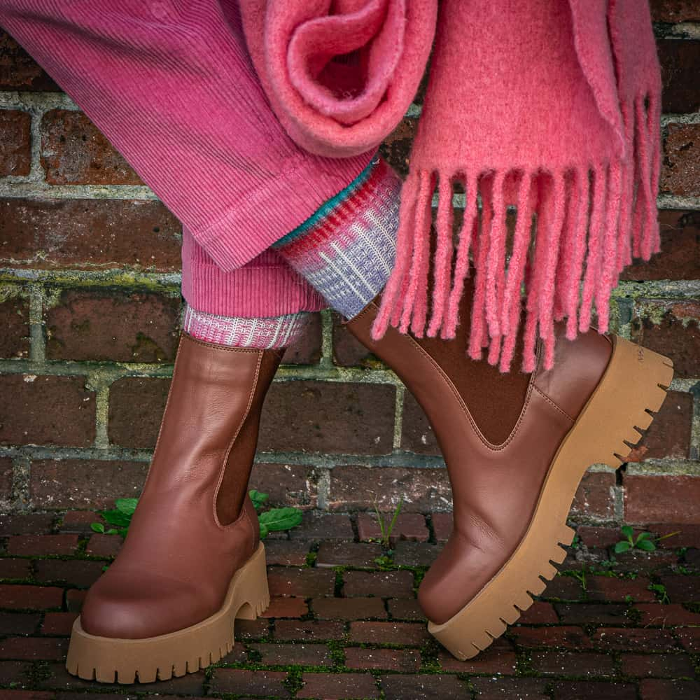 Chunky Chelsea-Boots. 378937624_816824933257973_5116951101713384306_n