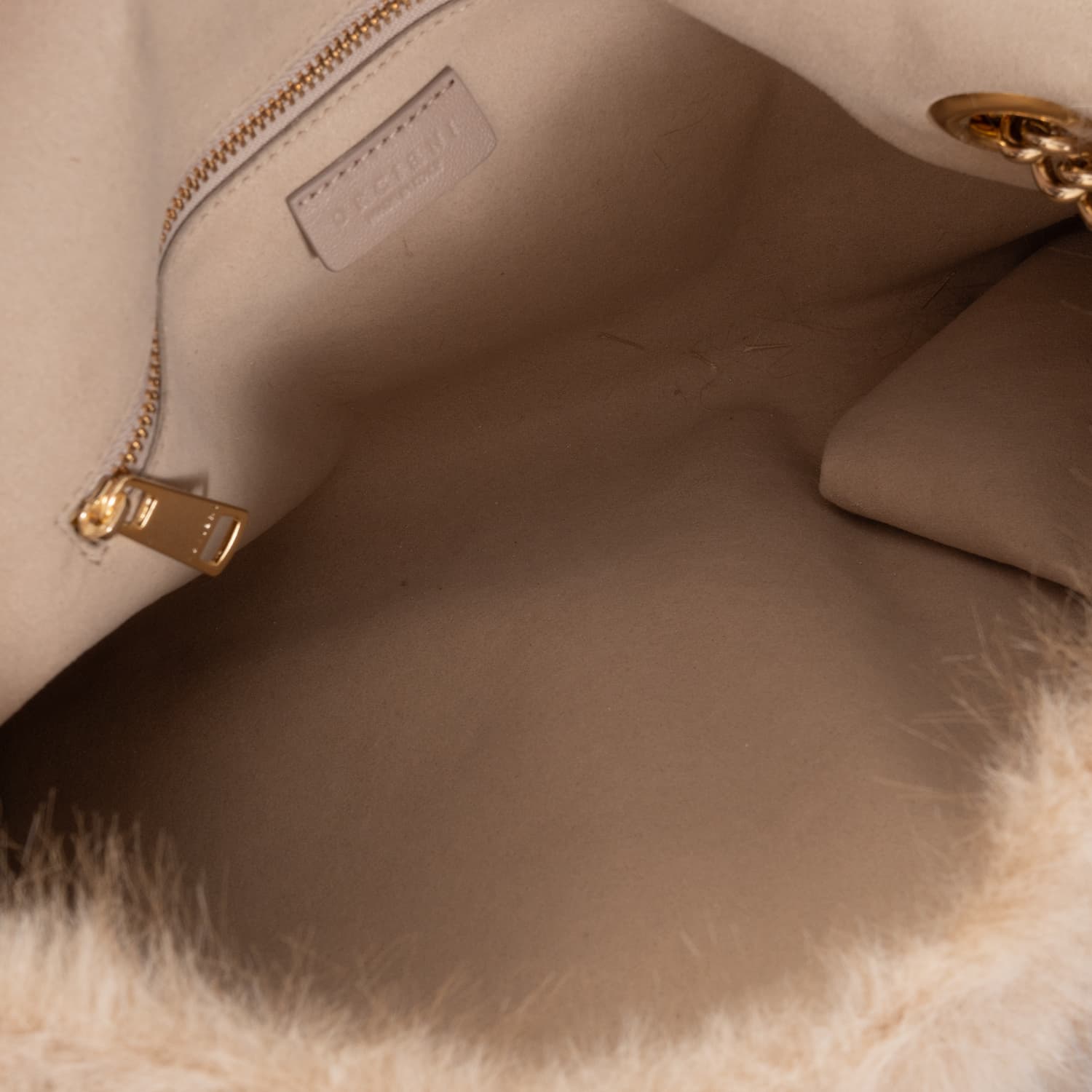 Schultertasche Venus Faux-Fur