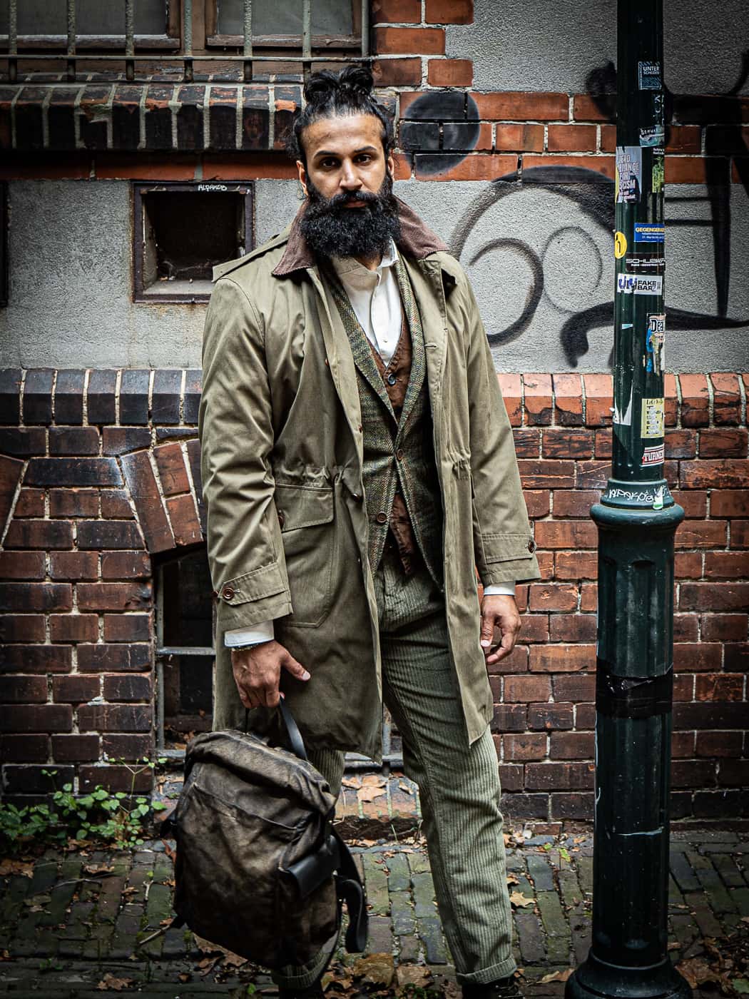 Fashionstory-die-form-mohit-1123257-hoch-pichi