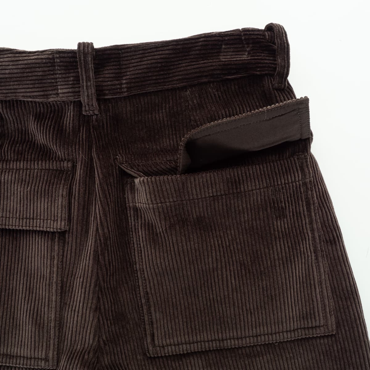 Wide-Leg Cordhose Enilou