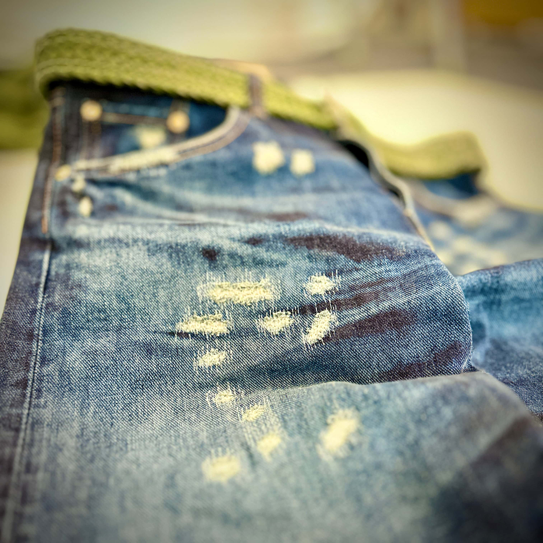 Five-Pockets Pants. 342537562_1226590687993799_712815158964618843_n