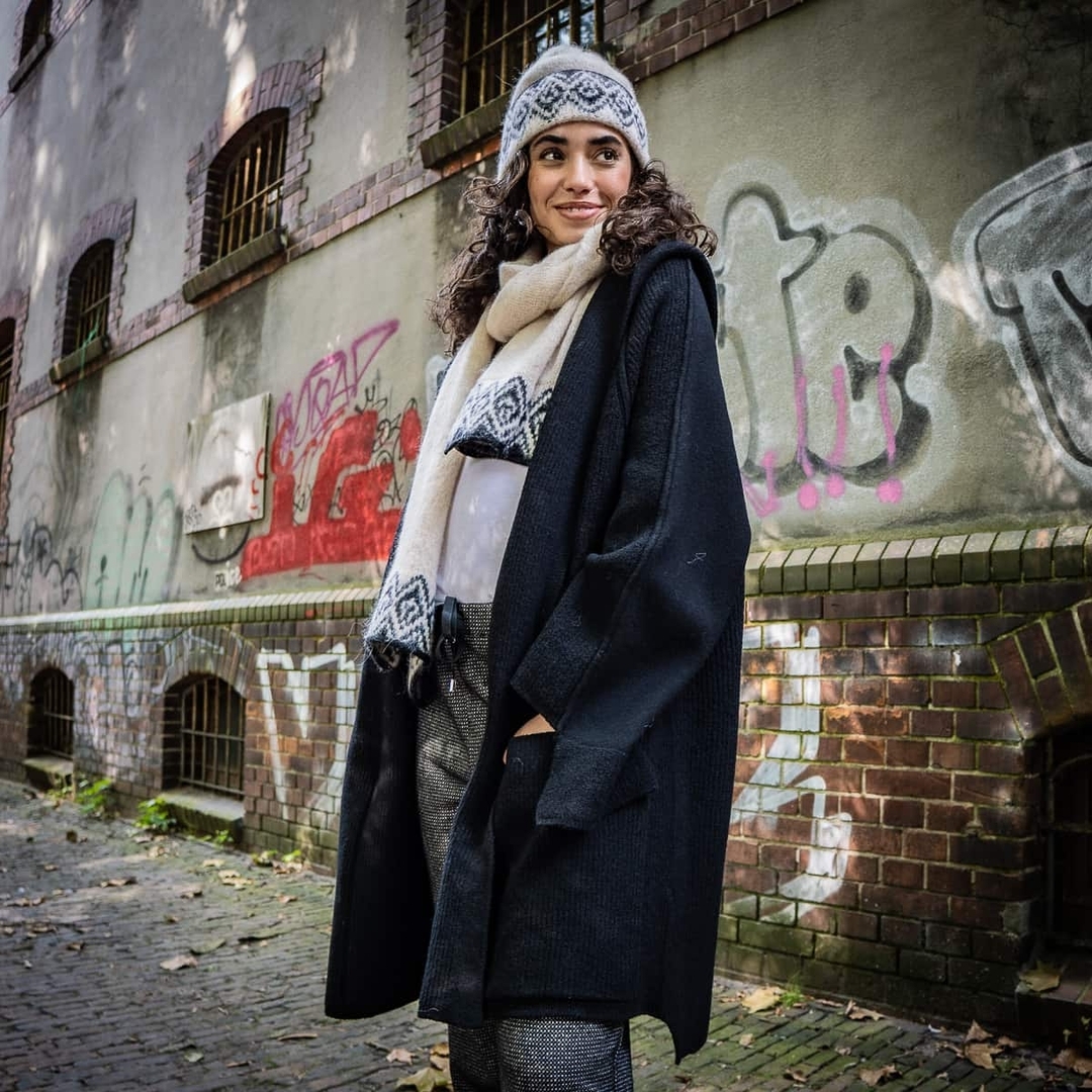 Cozy-Coat. 463670398_3772681979659745_2389818700673906429_n