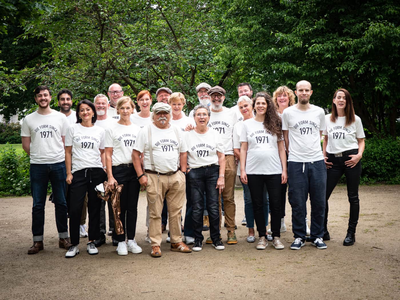 P_OS1423-pichi-1 Team-die-form