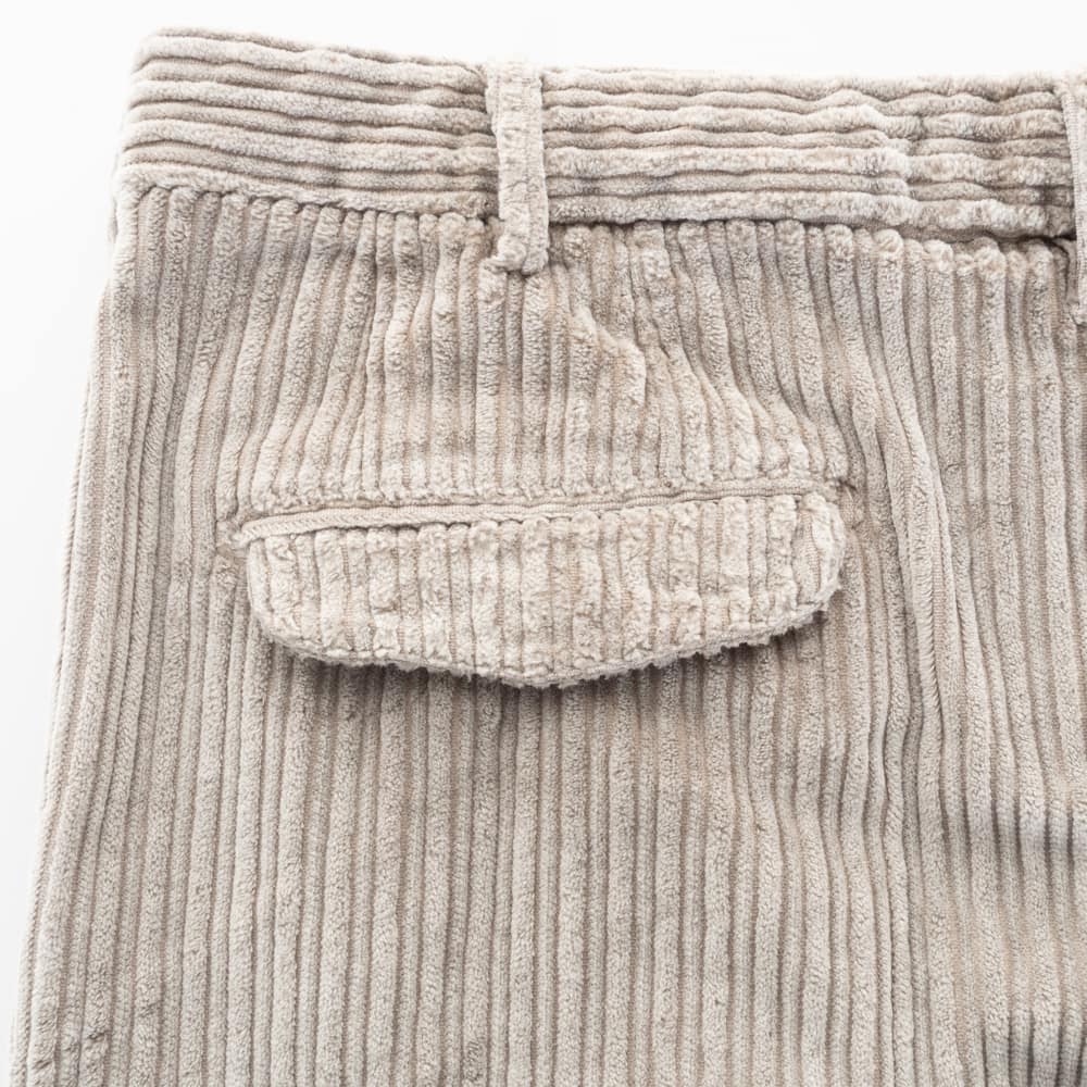 Cordhose aus genebeltem Genua-Cord