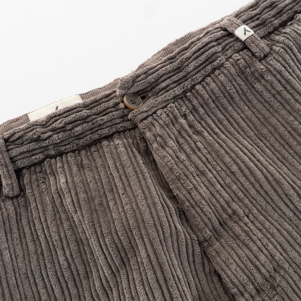 Cordhose aus genebeltem Genua-Cord