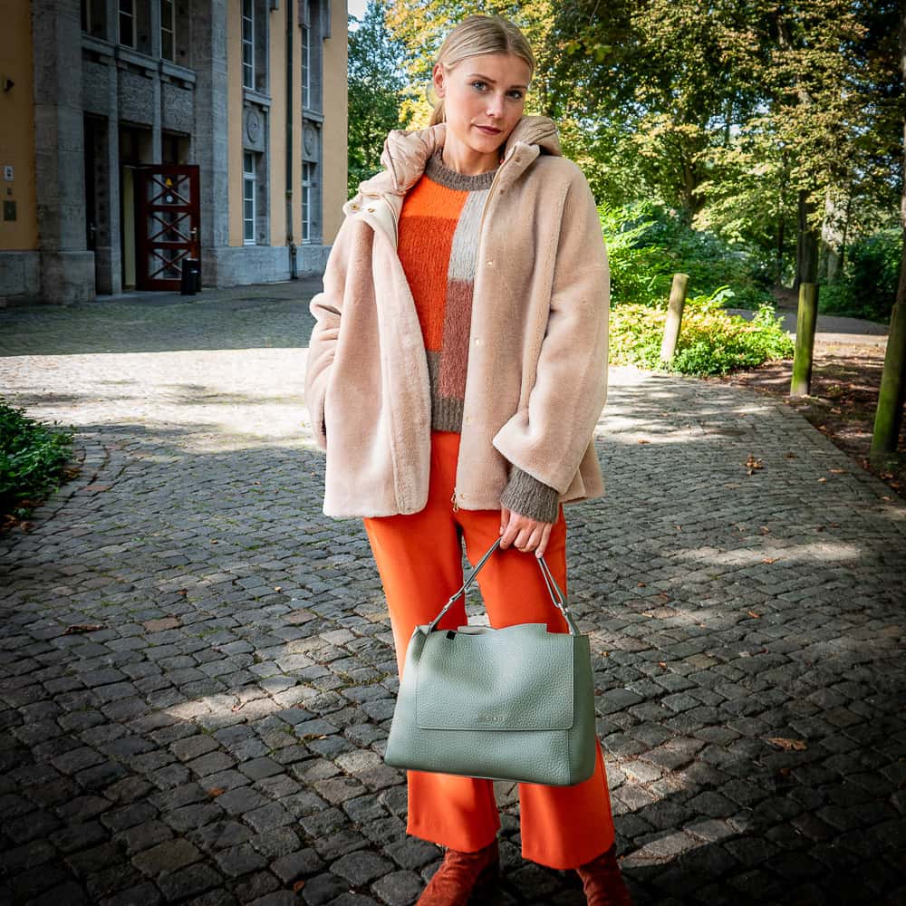 Fashionclip aus unserer FASHIONSTORY Fashionstory-die-form-6283-pichi