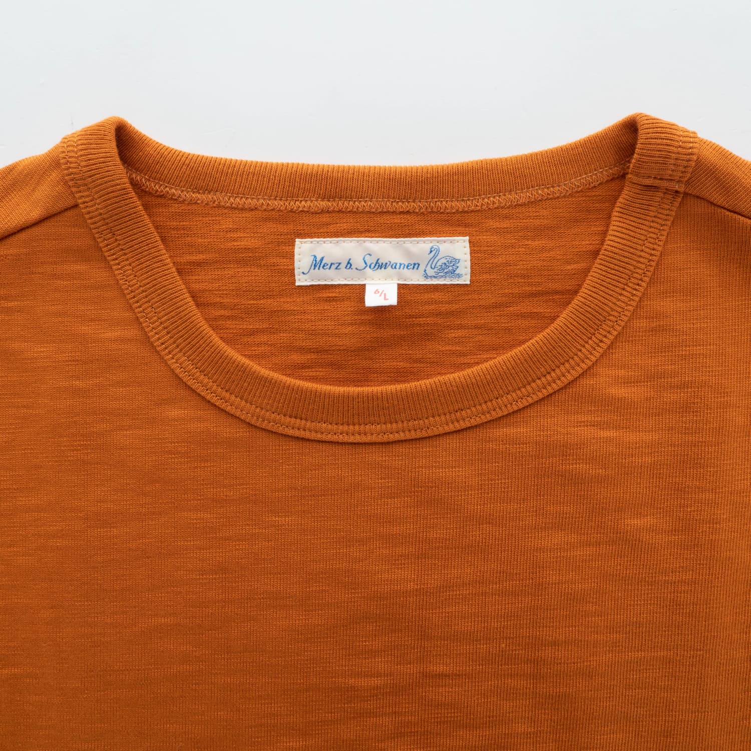Merz-b-Schwanen-2s18-t-langarm-shirt-201-dessert-sun-1-von-3 merz-b-schwanen-2s18-t-langarm-shirt-201-dessert-sun-1-von-3
