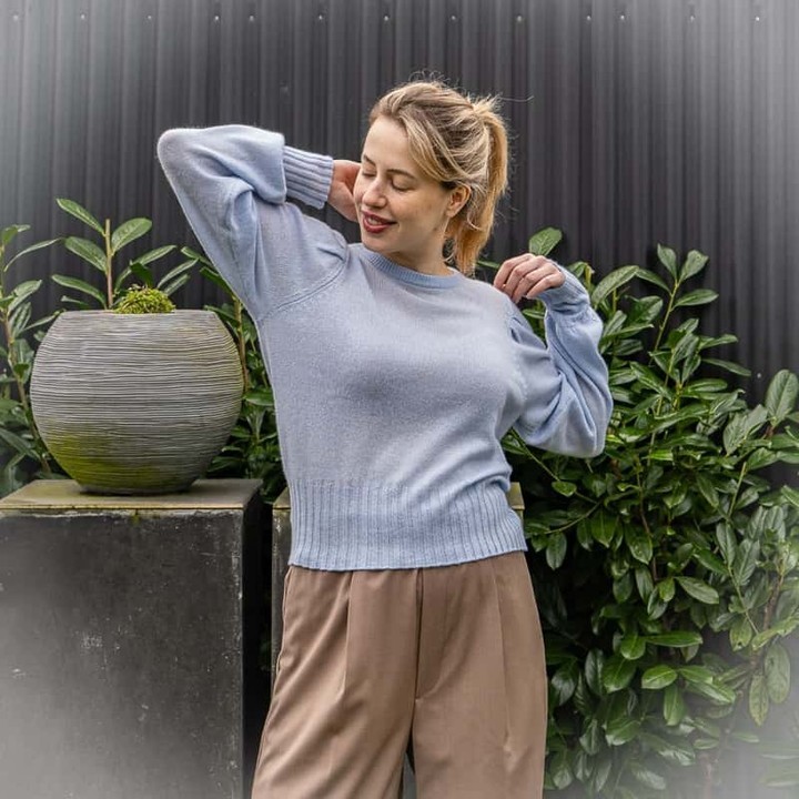 Kuschelweicher Strick. 449175892_1507037793234319_7409191768072975890_n