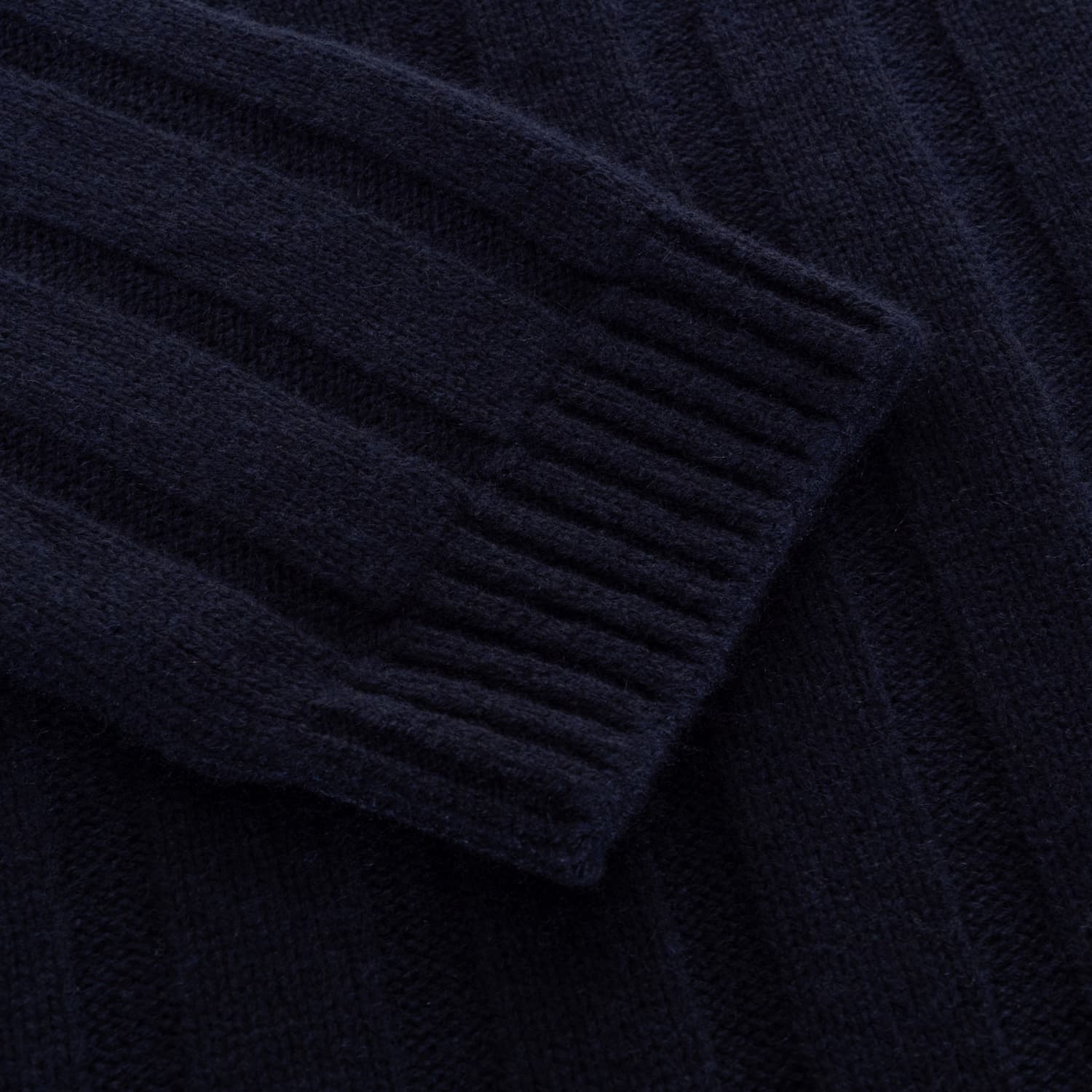 Rippstrick-Pullover V-Neck
