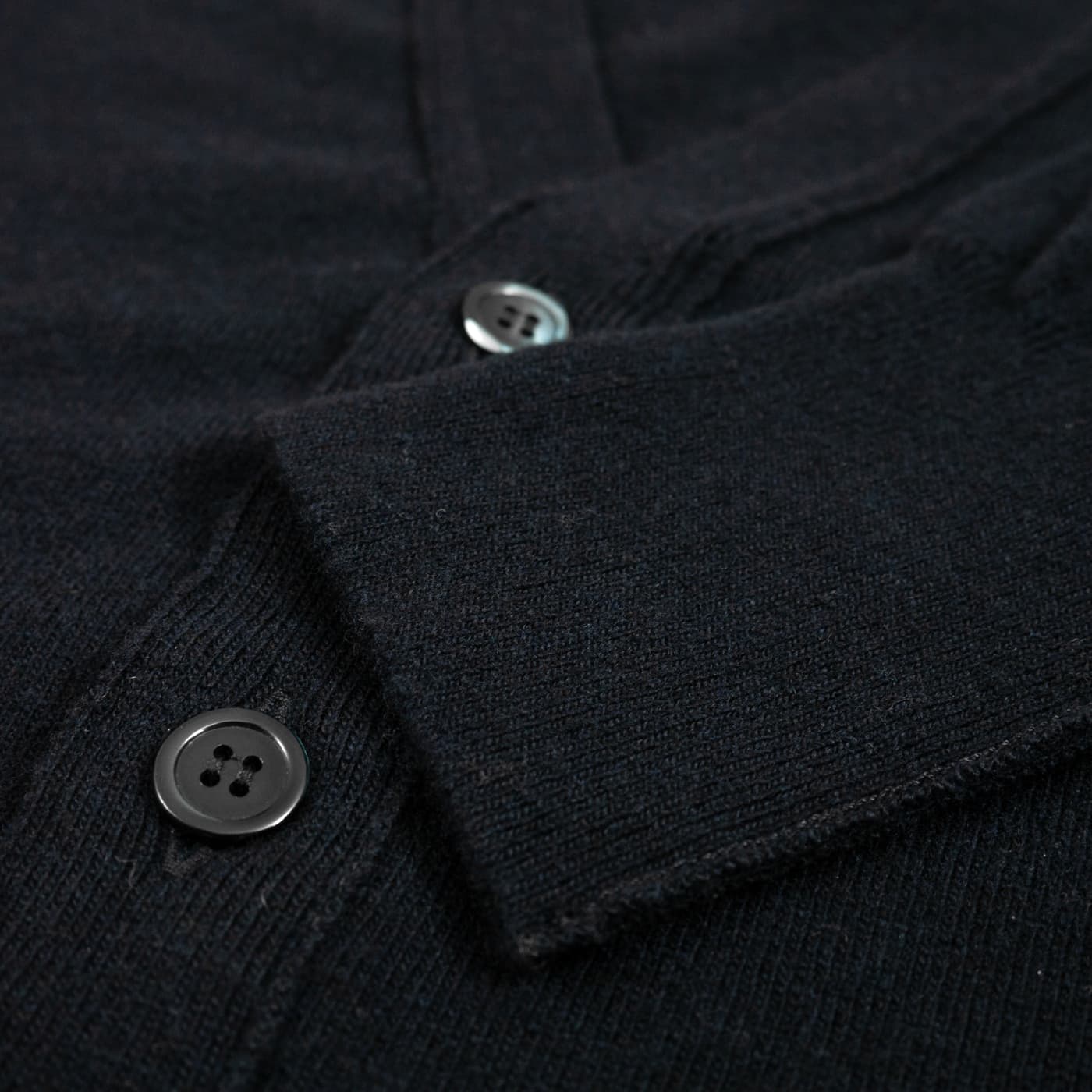 william-lockie-gordon-cardigan-navy-3-von-4-2 william-lockie-gordon-cardigan-navy-3-von-4-2