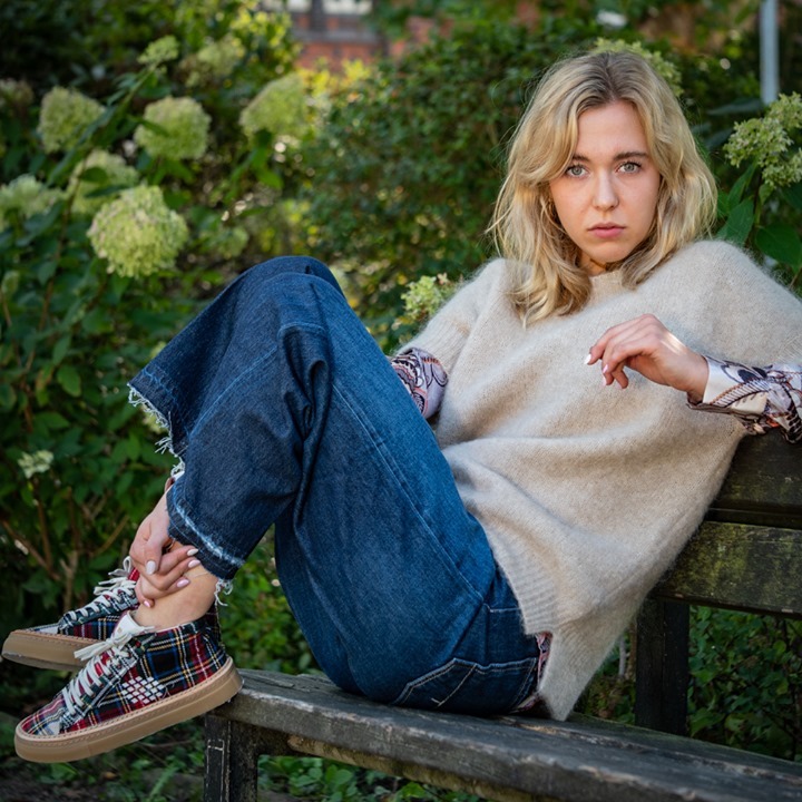 Trendy Jeans Cuts gibt es viele: 124086345_3693970227321248_1921737723266369128_n