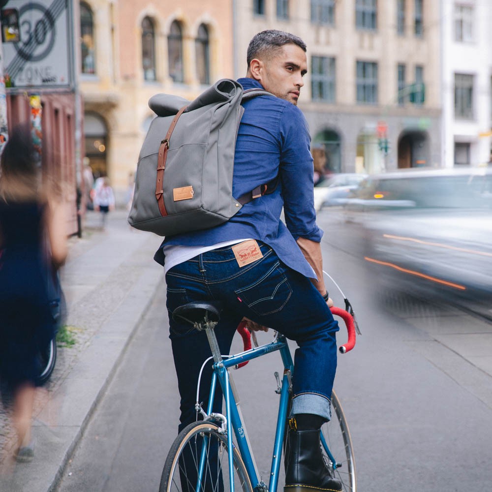 alex_backpack_moss_grey_brown_mid09_8719322703439_72dpi_1 alex_backpack_moss_grey_brown_mid09_8719322703439_72dpi_1