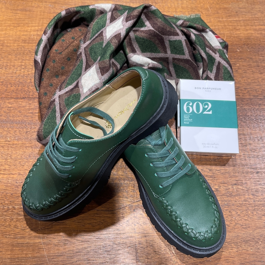 Funky Shoes. 411975795_374107765026274_684240918252588313_n