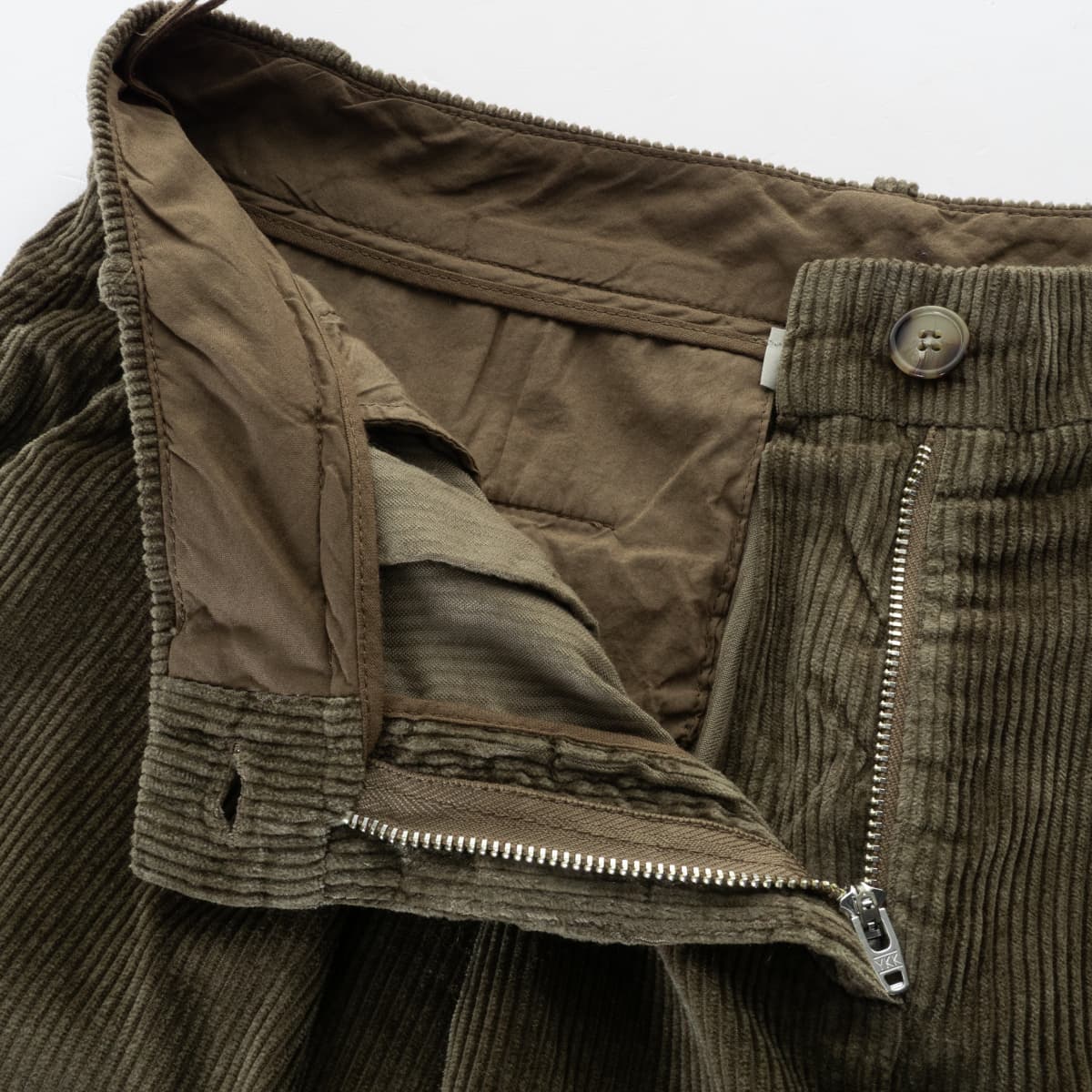 Wide-Leg Cordhose Floyd