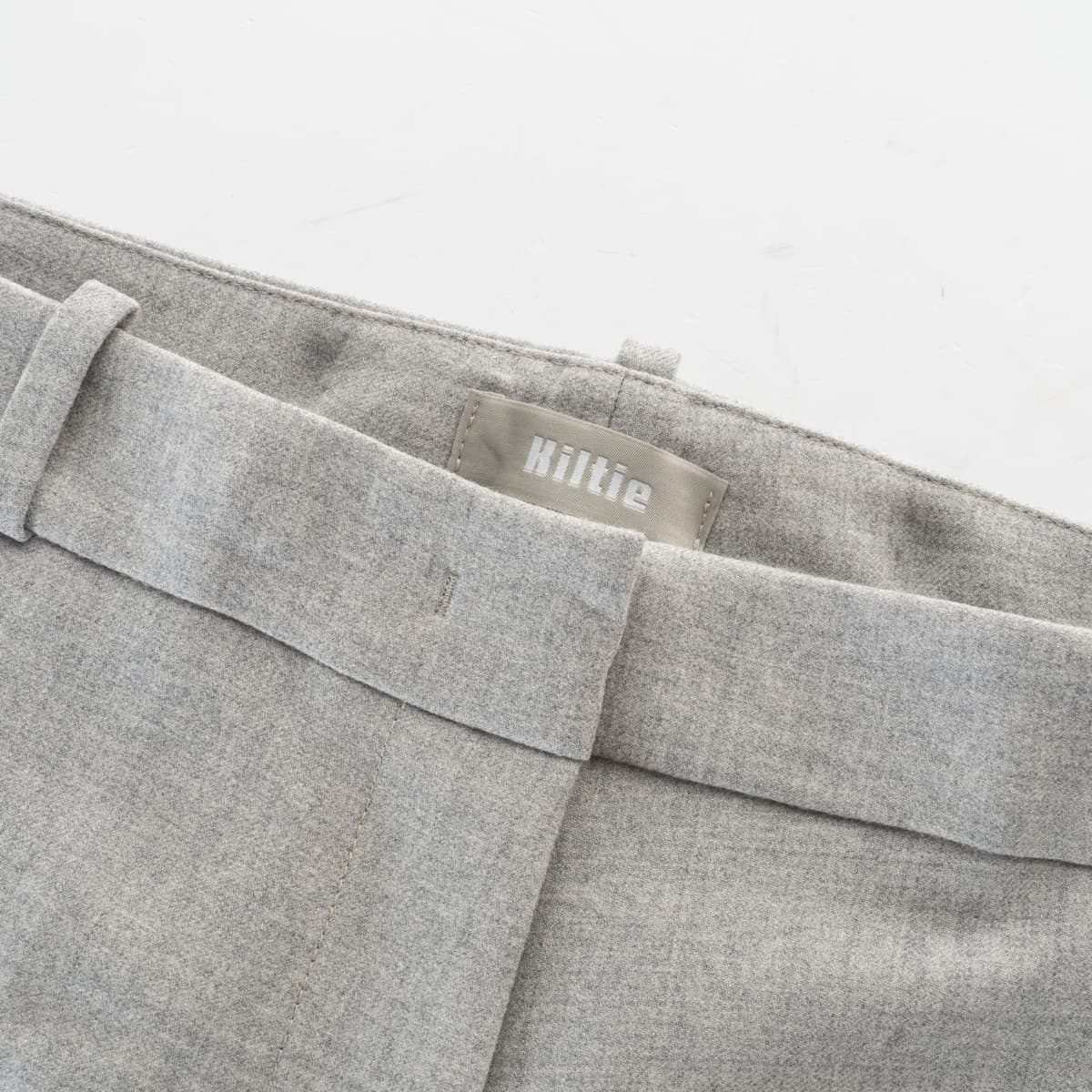 Kiltie Wide Leg Hose Andrea