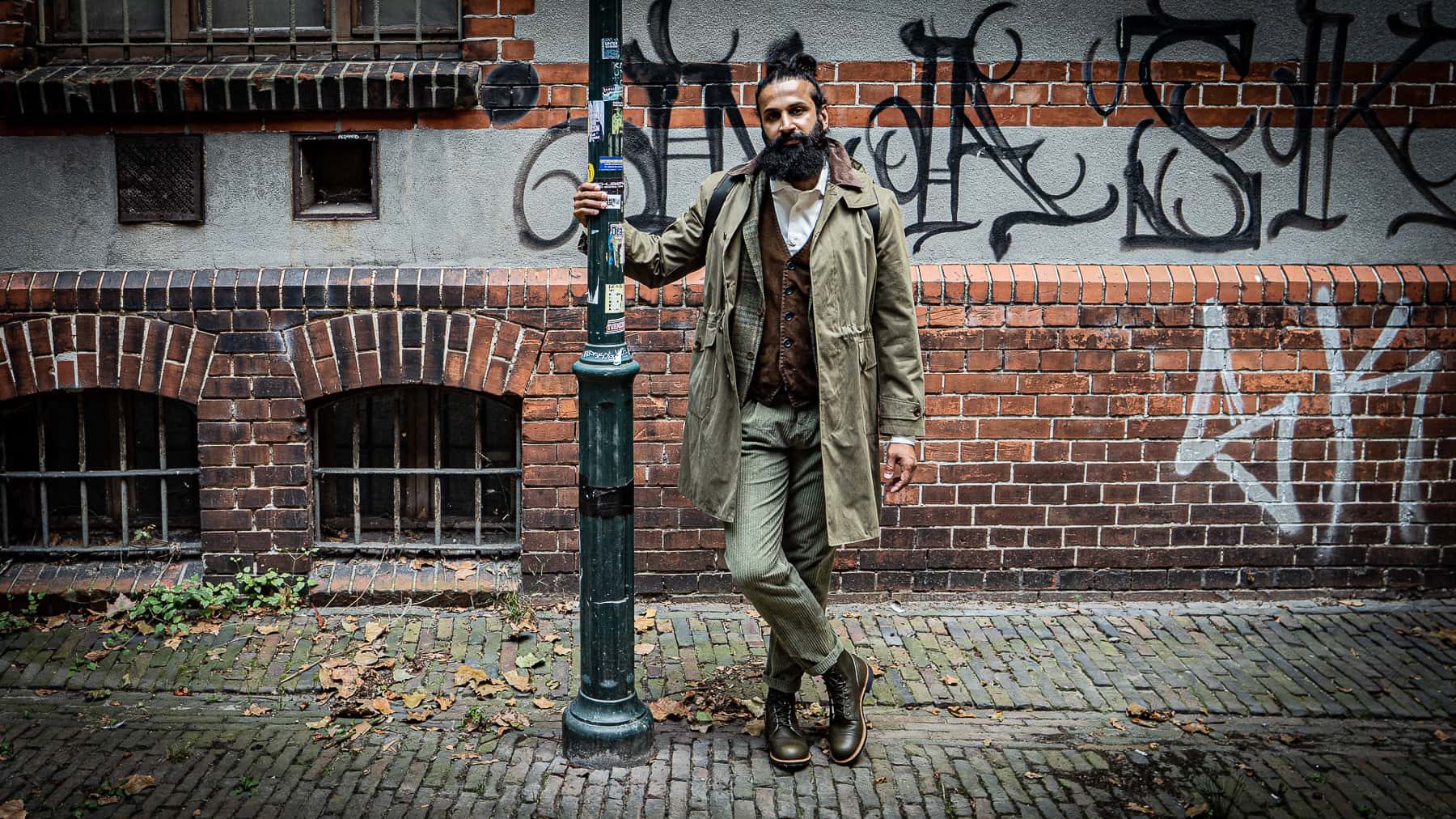 Fashionstory-die-form-mohit-1123326-quer-pichi