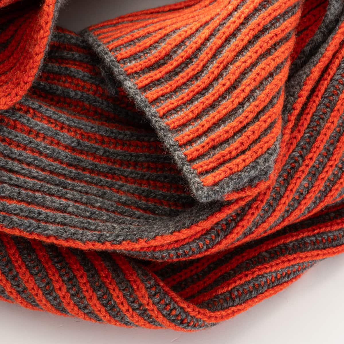 William-Lockie-lesley-plated-scarf-derby-furnace-2-von-2 william-lockie-lesley-plated-scarf-derby-furnace-2-von-2