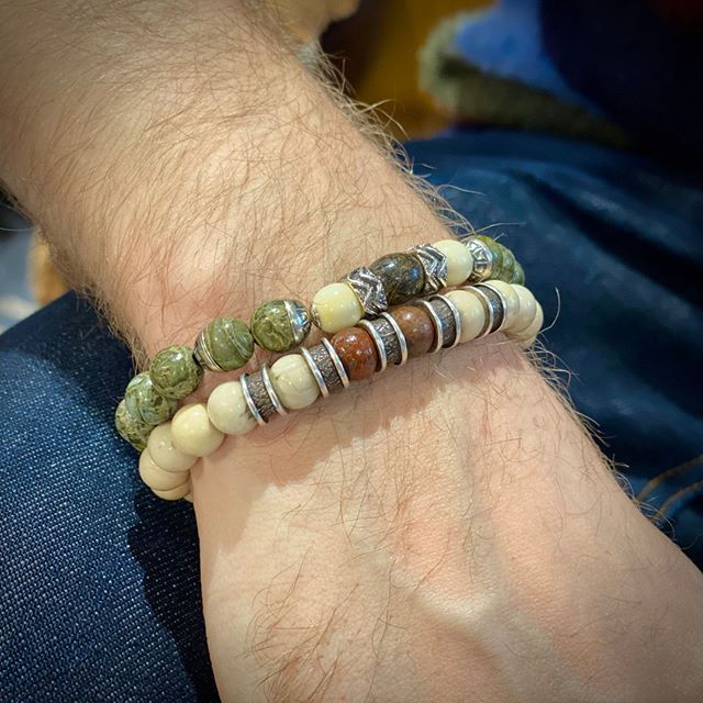 Schönen Materialien und ein angesagter Style für 101053670_256627755657410_1895615830403494660_n