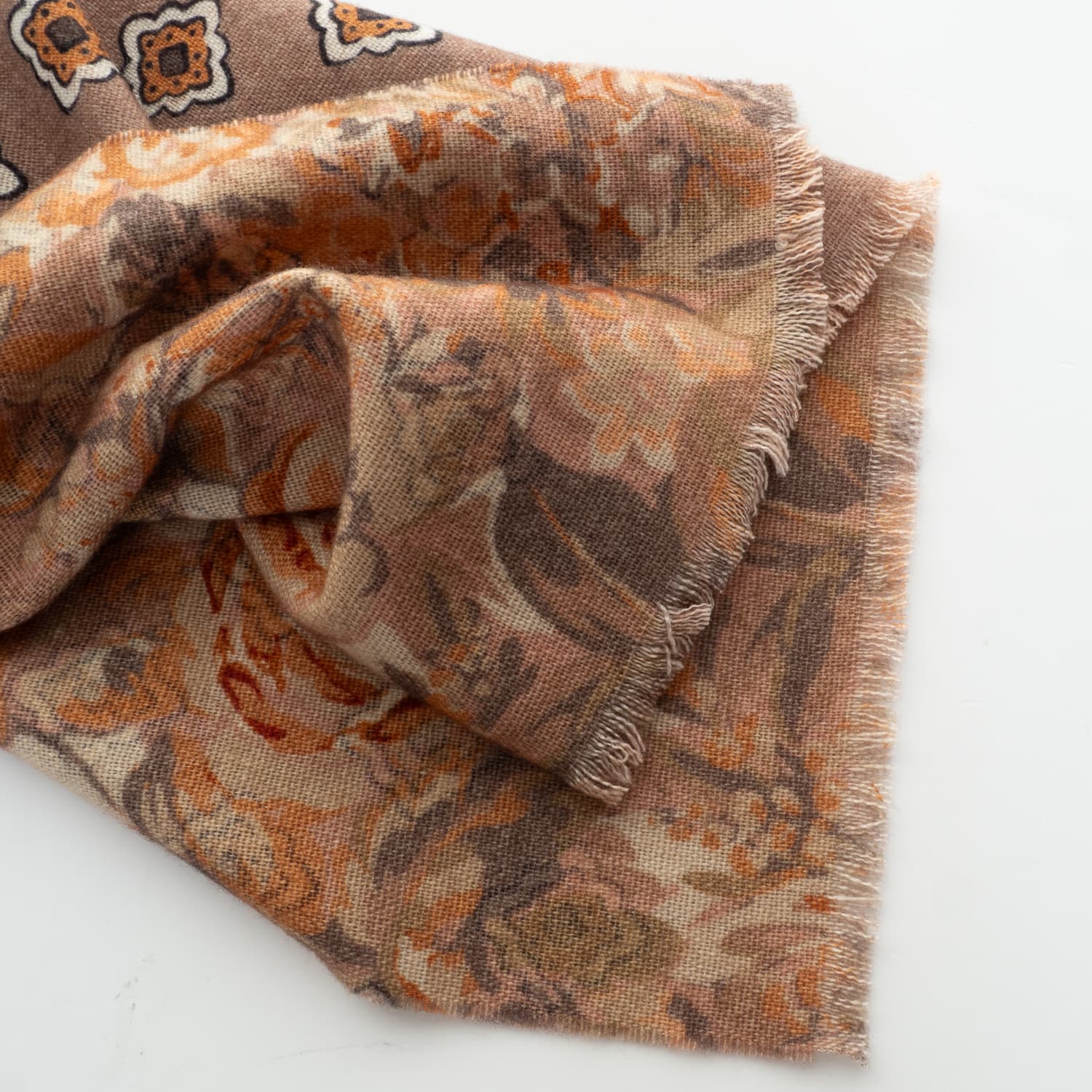 Altea-246-0072-schal-4-3 altea-246-0072-schal-4-3