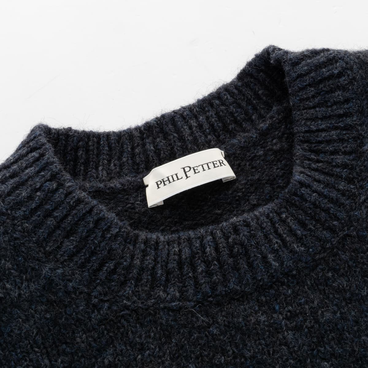 Tweed Rundhalspullover