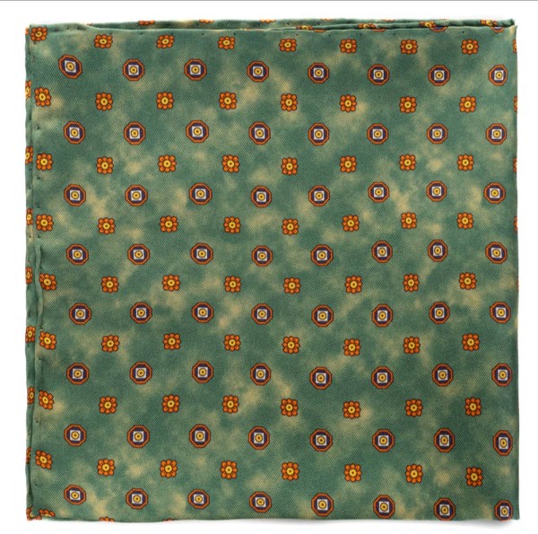 Die form Handkerchief Vintage Flowered